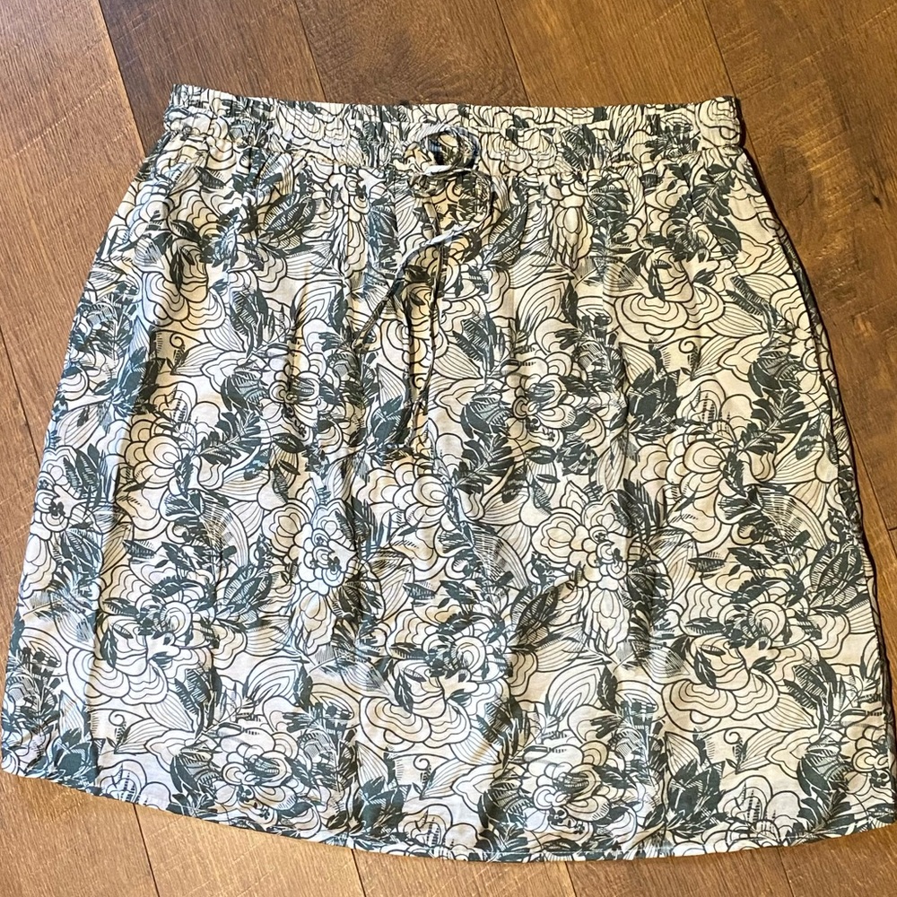 Floral skirt with pockets, Greer Drawstring Skirt